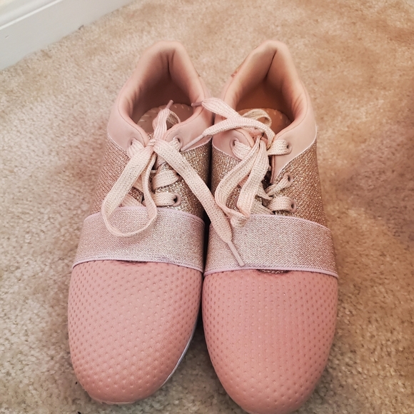 No use for them anymore - Picture 2 of 4